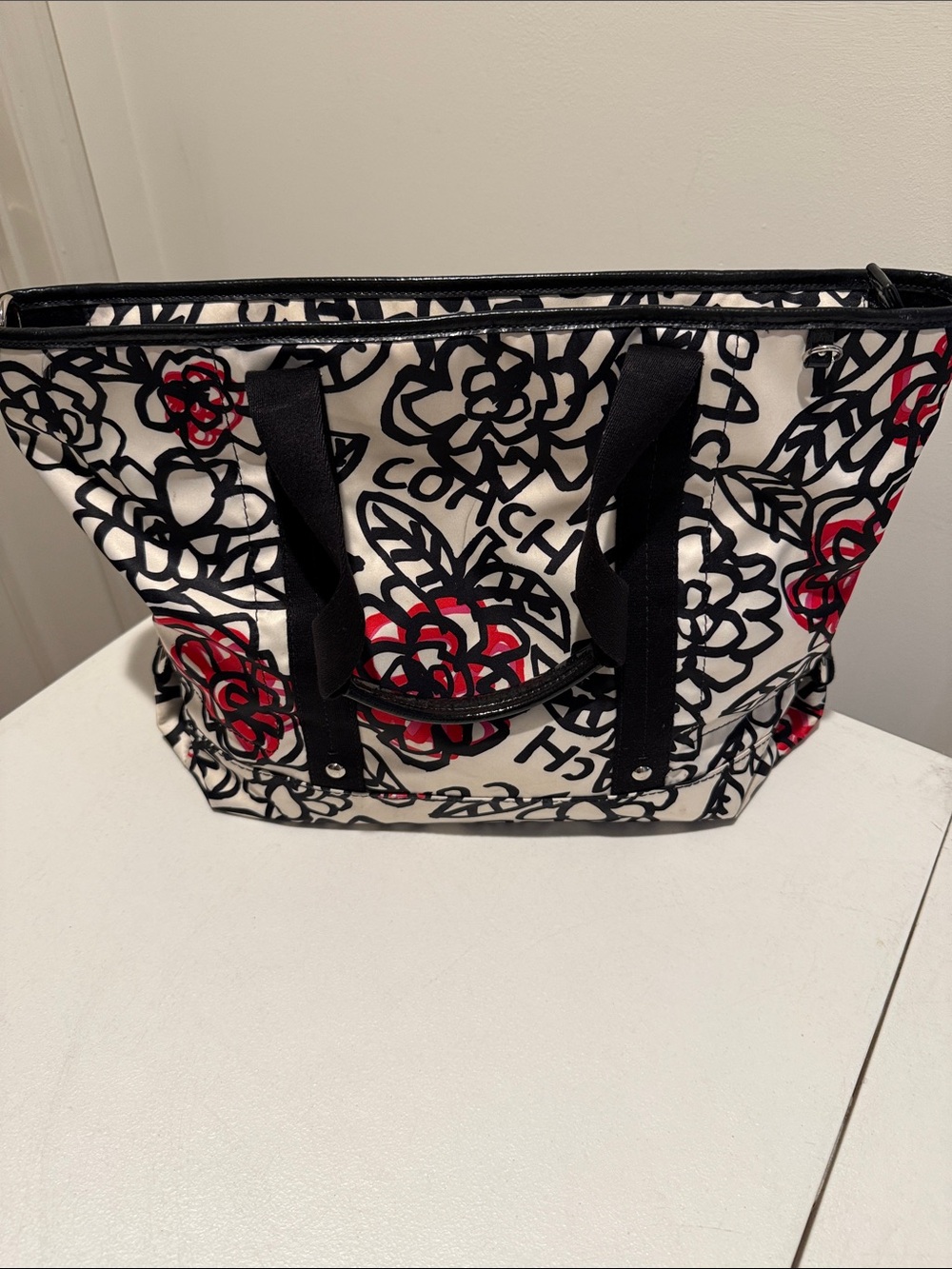 Y2K Coach Poppy Daisy Kyra Floral Graffiti Signature Satchel Tote Clean Vibrant